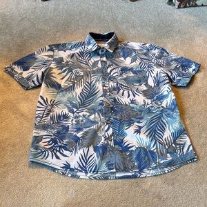 International Report Shirt